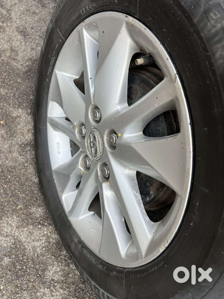 Toyota Innova Crysta 2.4 Gx Mt, 2018, Diesel