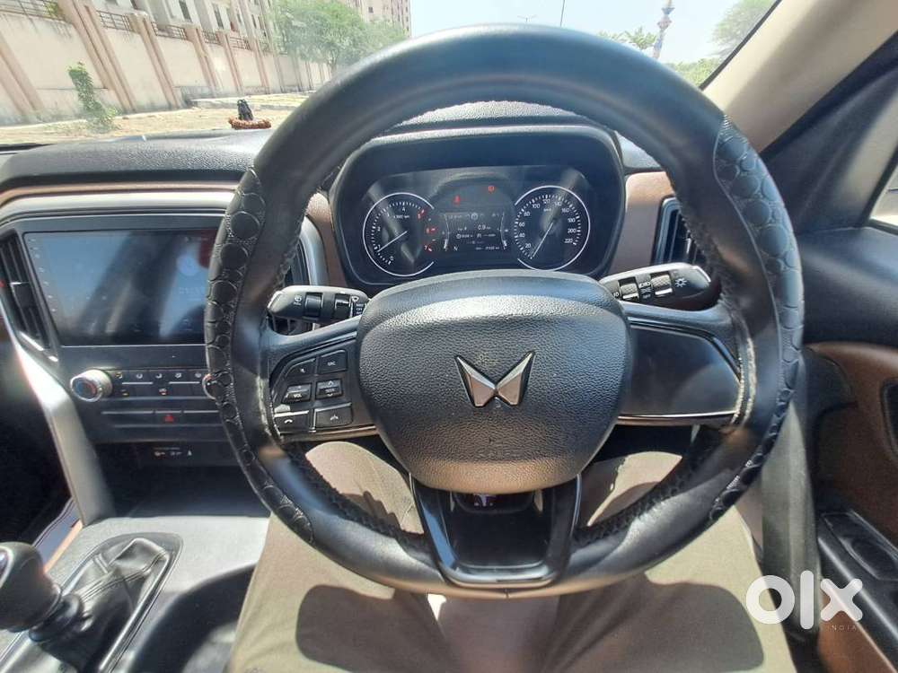 Mahindra Scorpio-n D Mt 1wd Z2(e) 7s For Sell
