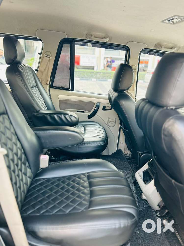 Mahindra Scorpio S10, 2016, Diesel