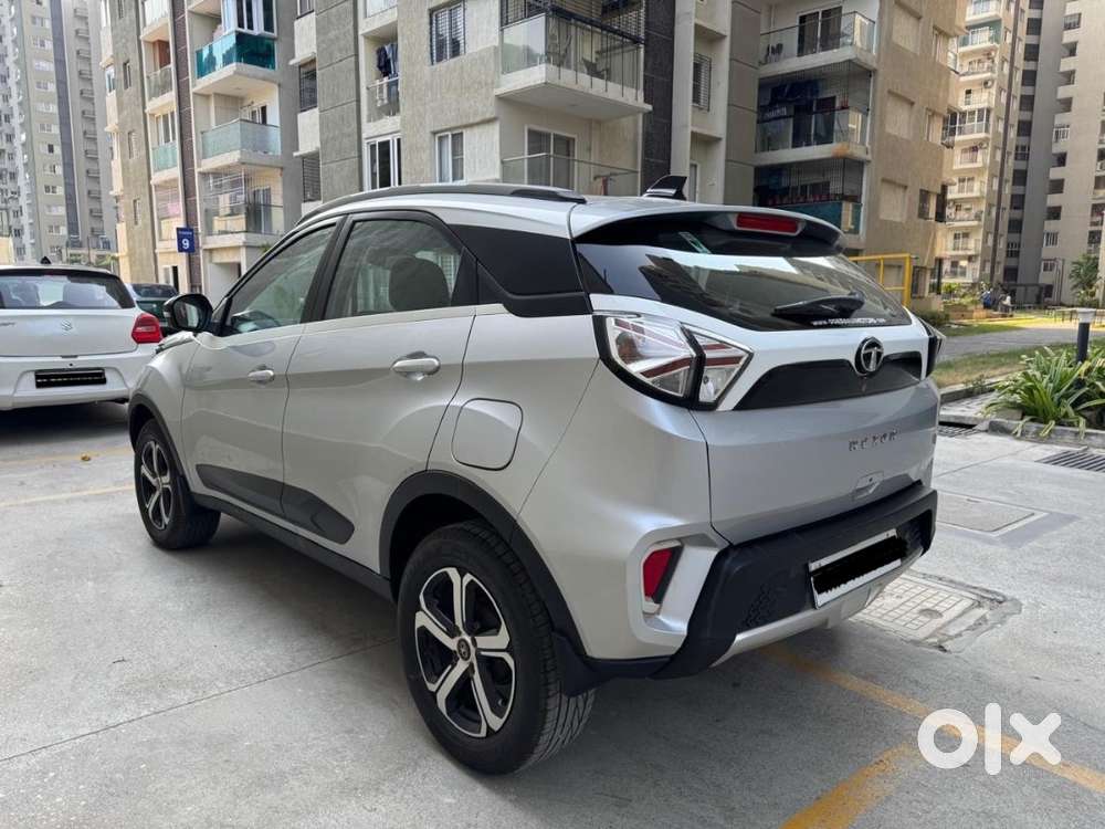 Single Owner  Automatic  Top Variant  Well Maintained