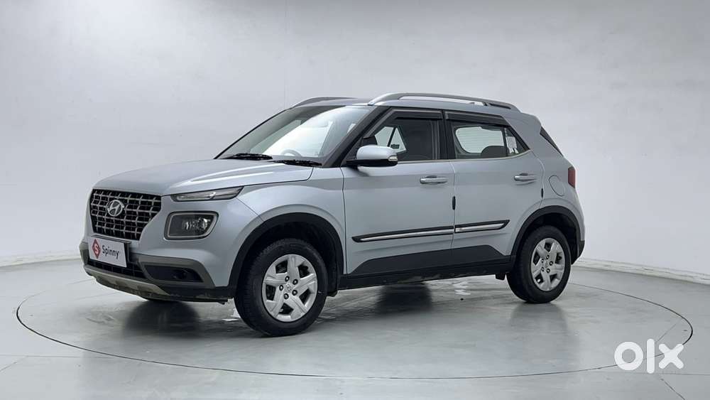 Hyundai Venue 1.2 S Plus, 2022, Petrol