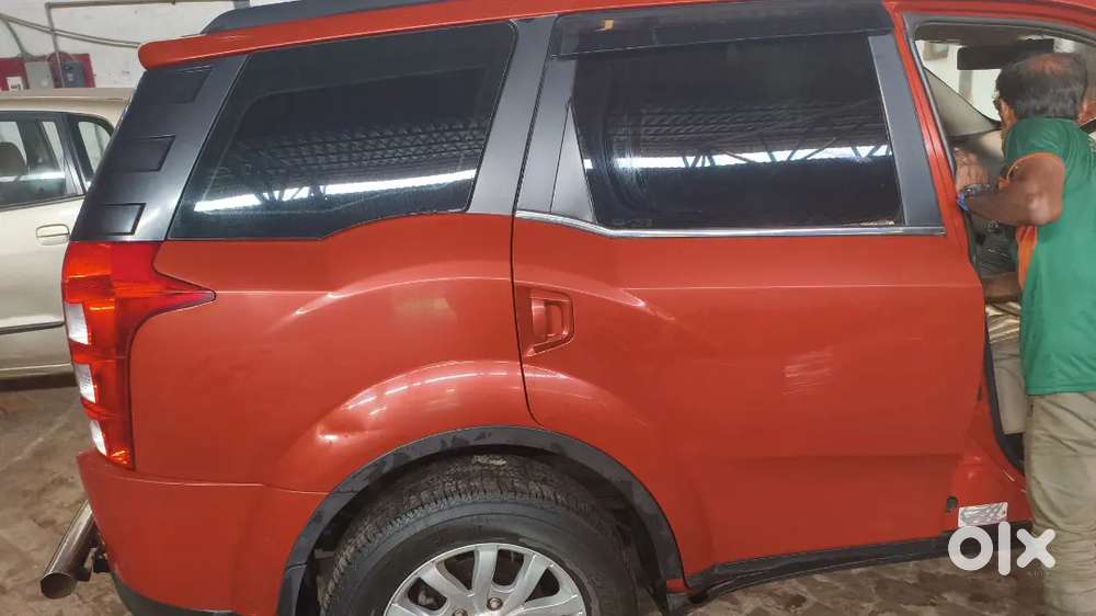 Mahindra Xuv500 2.2 W10 2015 All Papers Ok Tax Till 2030