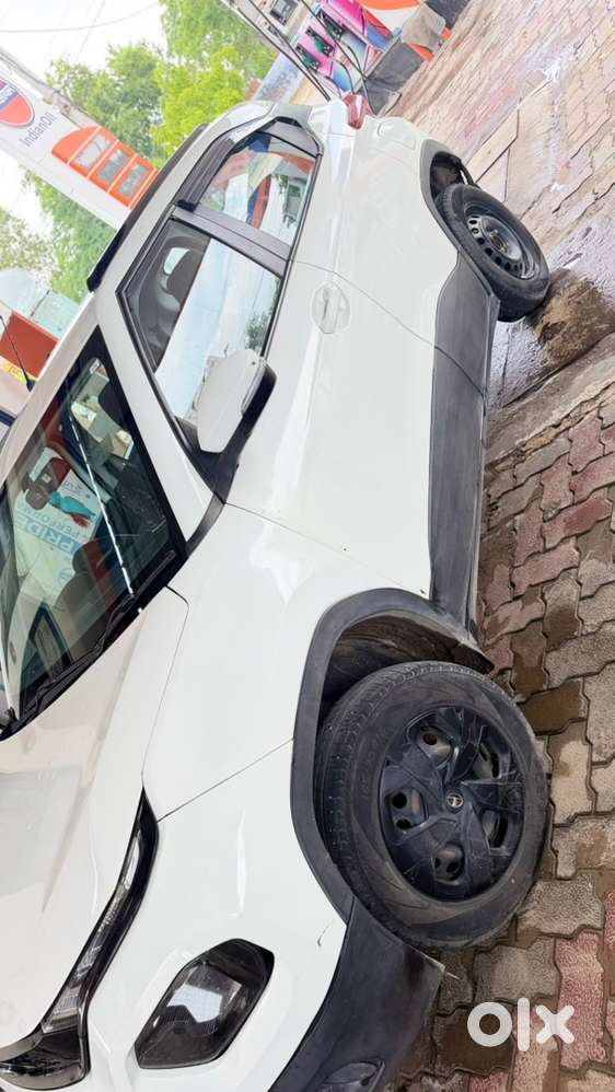 Tata Punch Petrol 2022