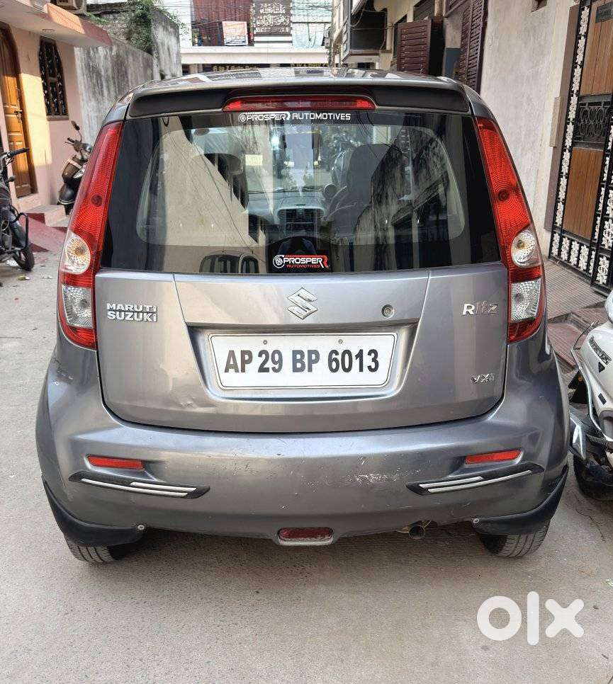 Maruti Suzuki Ritz Genus Vxi, 2012, Petrol