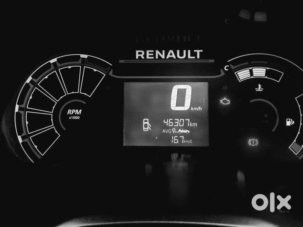 Renault Triber Rxl, 2022, Petrol