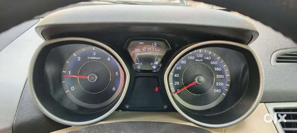 Hyundai Elantra 2012 Diesel Well Maintained