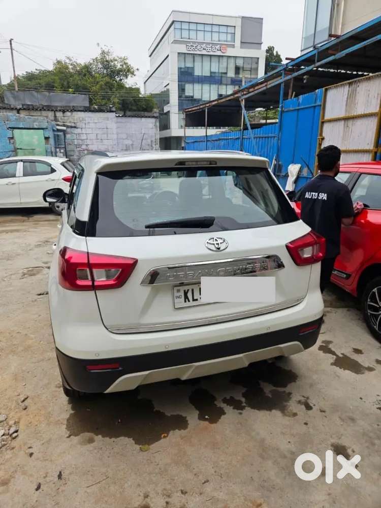 Toyota Urban Cruiser 2021 Petrol Well Maintained