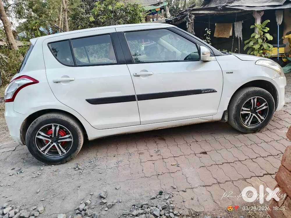 Maruti Suzuki Swift 2016 Diesel 112680 Km Driven