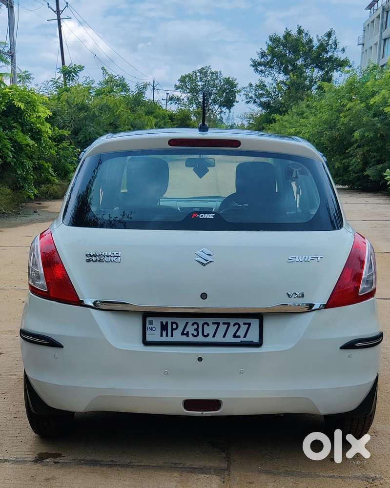 Maruti Suzuki Swift Vxi Optional, 2014, Petrol