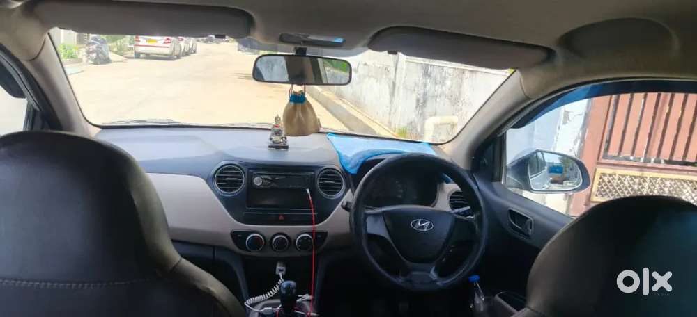 Hyundai Xcent Diesel 2015 Variant