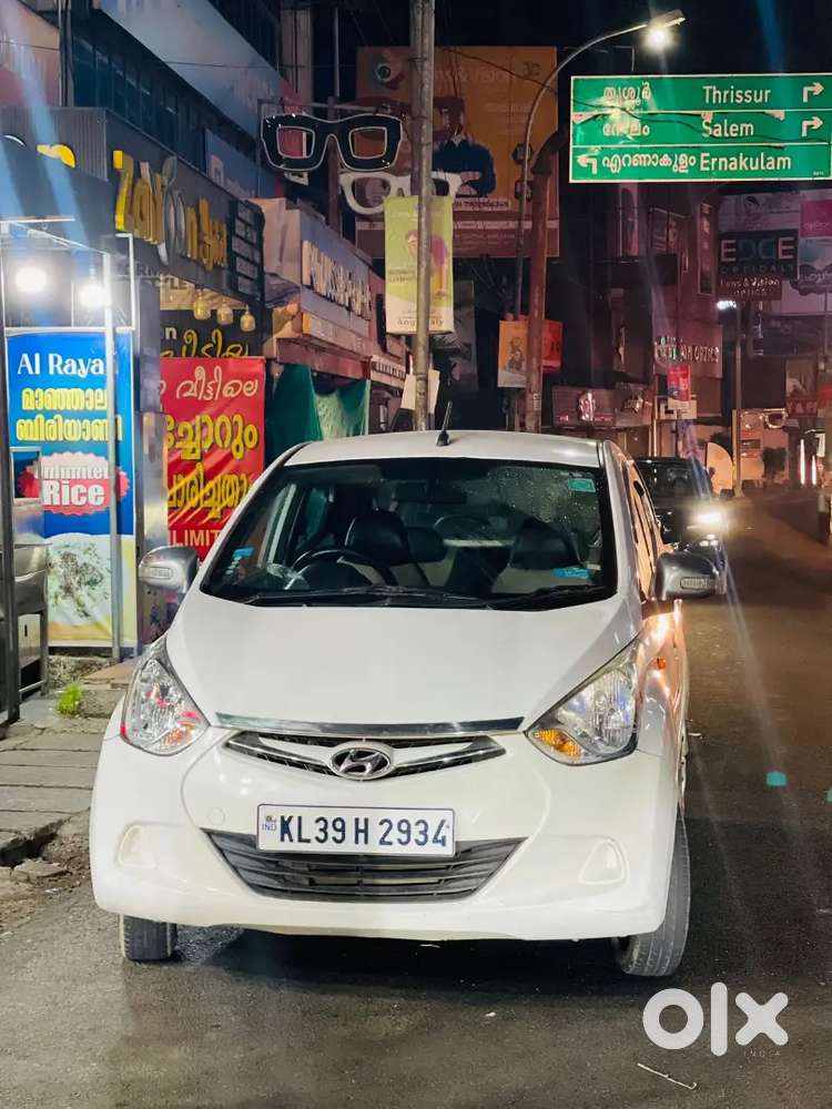 Hyundai Eon 2015 Petrol Well Maintained Remot Key .spare Key Available