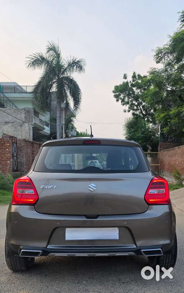 Maruti Suzuki Swift Vxi 1.2 Abs Bs-iv, 2023, Petrol