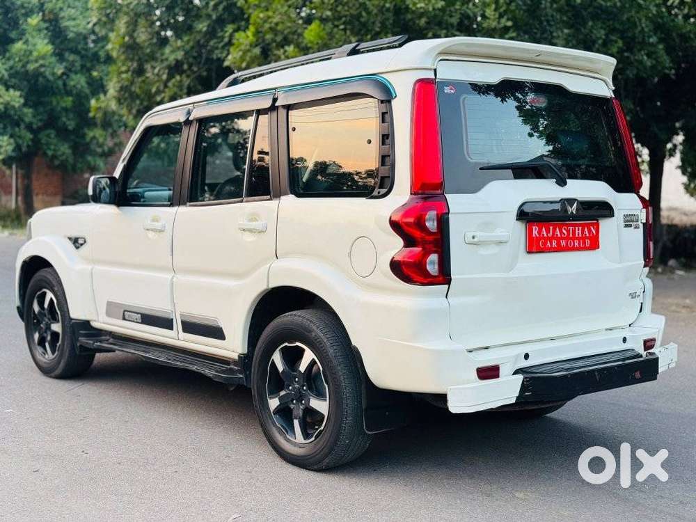Mahindra Scorpio S11 Mt 7s, 2023, Diesel