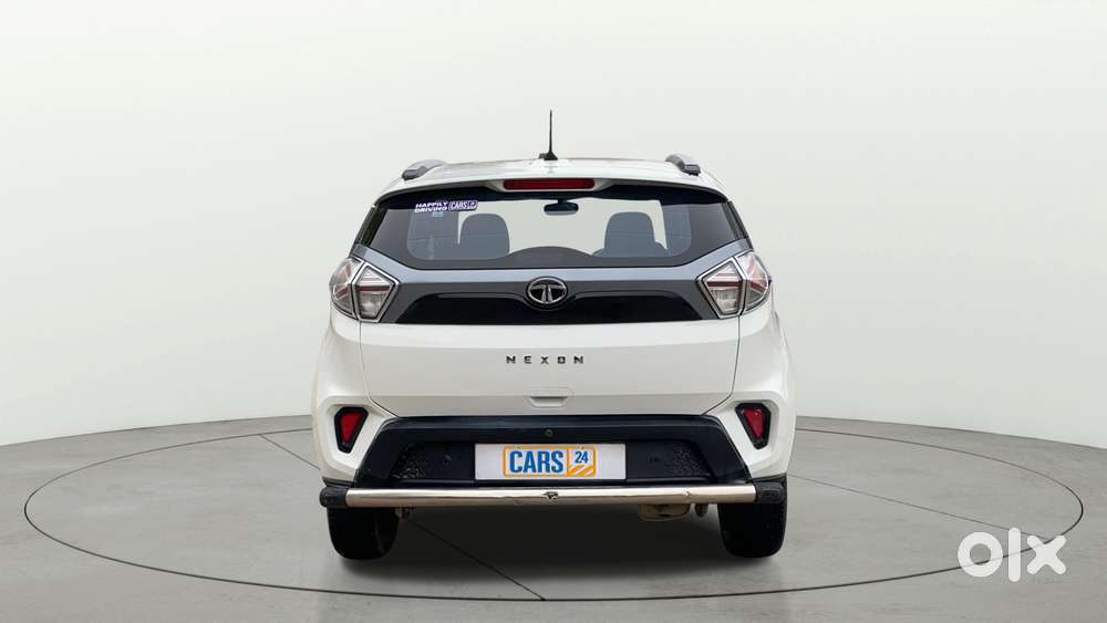 Tata Nexon 1.2 Revotron Xm (s), 2022, Petrol