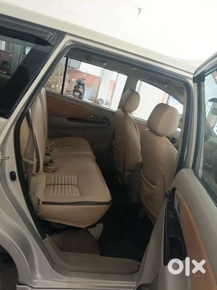 Toyota Innova Diesel Manual 2012 Year