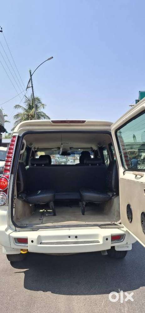 Mahindra Scorpio 2009-2014 Vlx 2wd Abs At Bsiii, 2013, Diesel