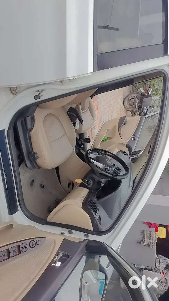 Hyundai Verna Diesel Manual 2013 Variant