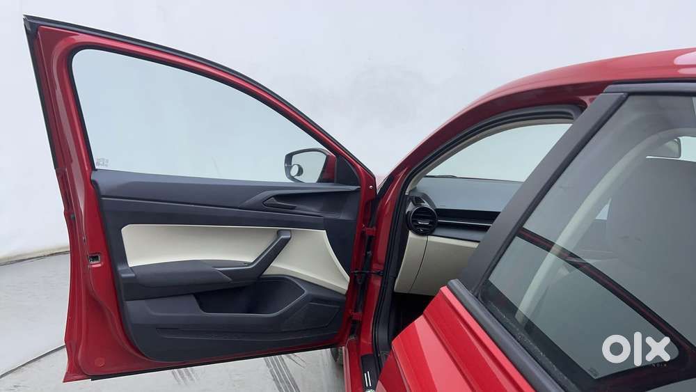 Skoda Slavia Active 1.0l Tsi Mt, 2023, Petrol