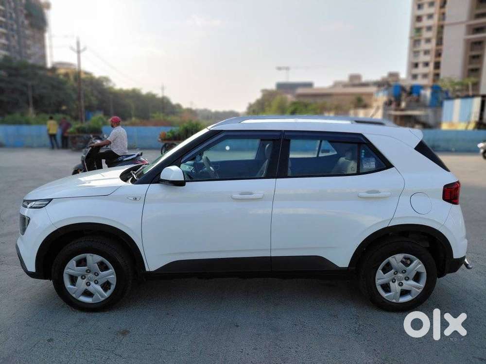 Hyundai Venue 1.4 Crdi S, 2020, Petrol