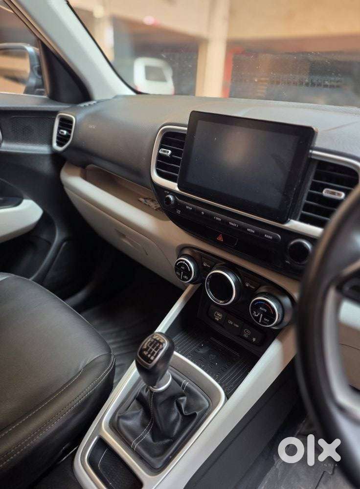 Hyundai Venue [2022-ongoing] 1.5 Crdi Sx, 2023, Diesel