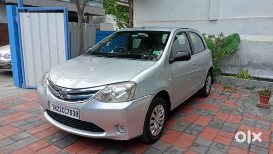 Toyota Etios Liva G, 2012, Petrol