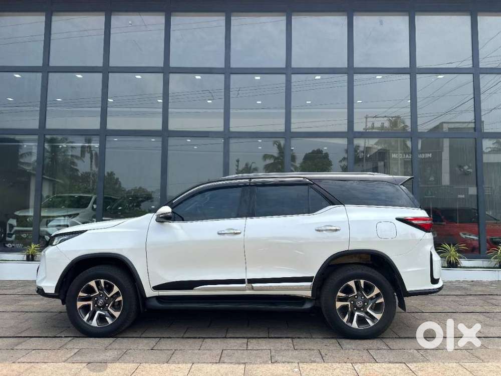 Toyota Fortuner Legender 4x2 At 2.8, 2022, Diesel