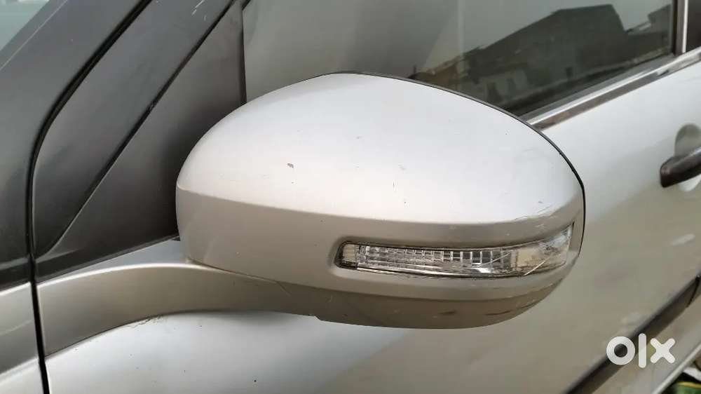Maruti Dzire 1.2 Zxi 2013 Second-owner Petrol