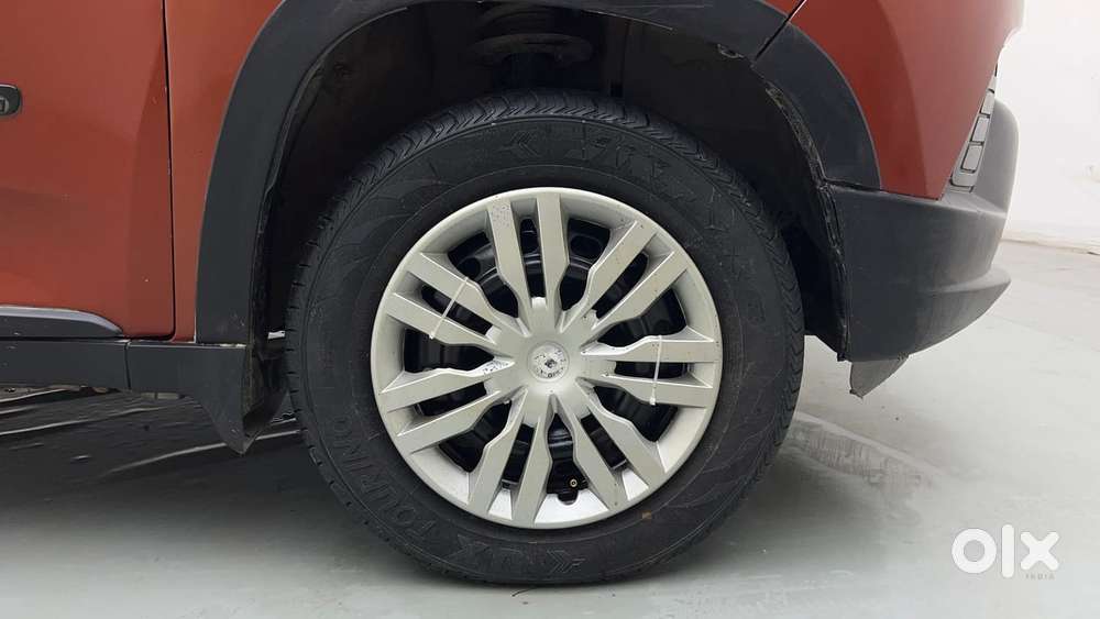 Mahindra Kuv 100 Mfalcon G80 K6, 2016, Petrol