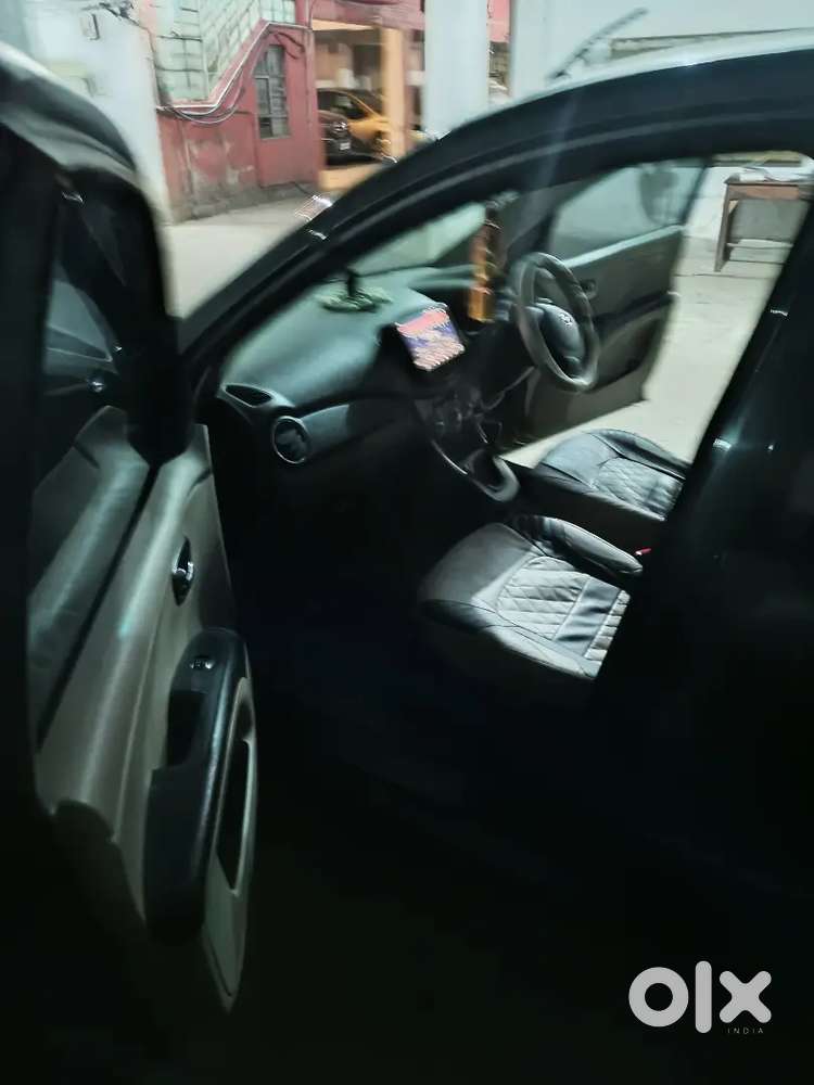 Hyundai I10 2012 Petrol 84000 Km Driven