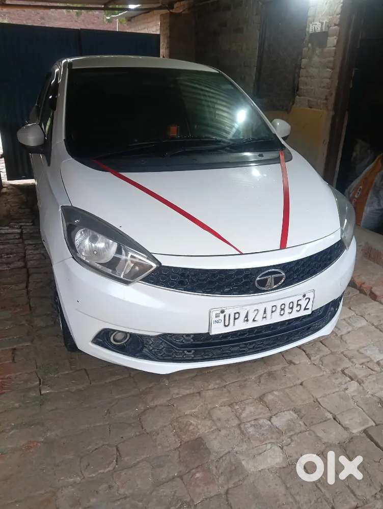 Tata Tigor Petrol 2018