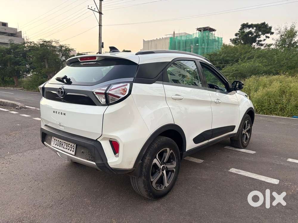 Tata Nexon 1.2 Revotron Xza Plus, 2022, Diesel