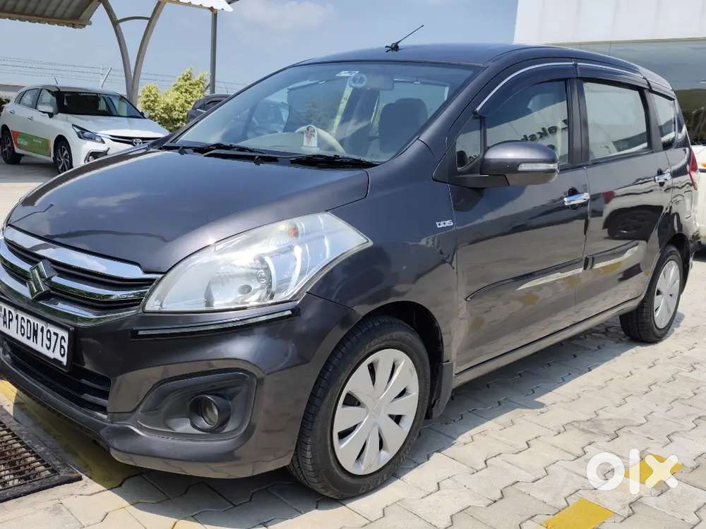 Maruti Suzuki Ertiga 2016 Diesel Good Vehicle Showroom Track