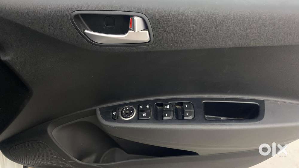 Hyundai Grand I10 1.2 Kappa Sportz Dual Tone, 2019, Petrol