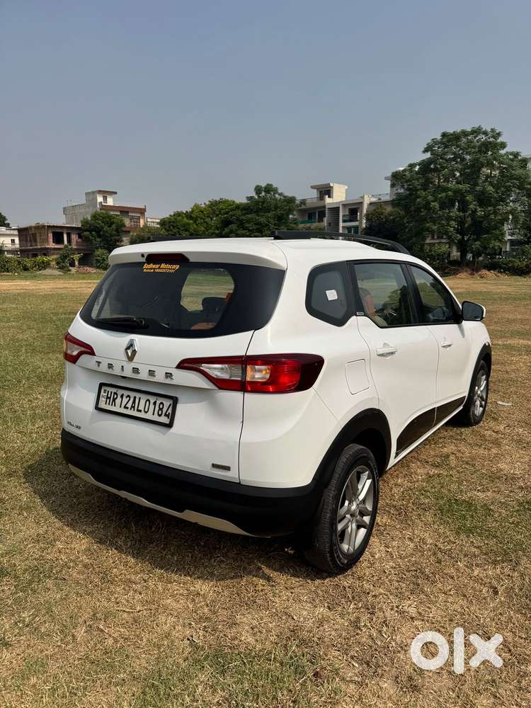Renault Triber Others, 2020, Petrol