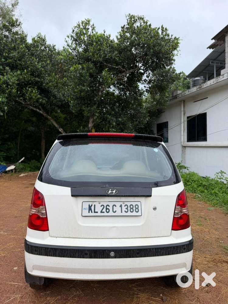 Hyundai Petrol Car 2011