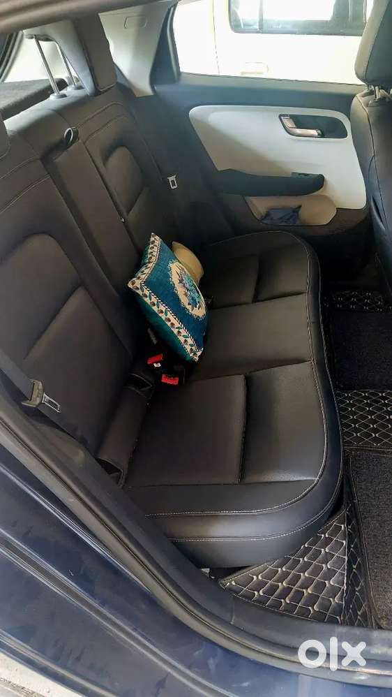 Tata Altroz 2023 Petrol 18500 Km Driven