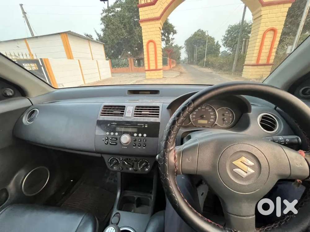 Maruti Suzuki Dzire 2011