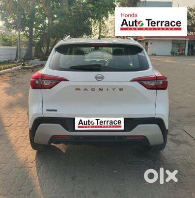 Nissan Magnite 1.0 Xv Turbo Cvt, 2022, Petrol