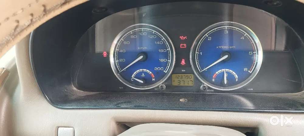 Tata Safari 2012 Diesel 125000 Km Driven
