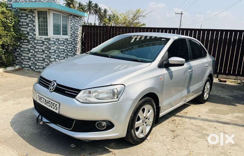 Volkswagen Vento 2010-2013 Petrol Highline, 2012, Petrol