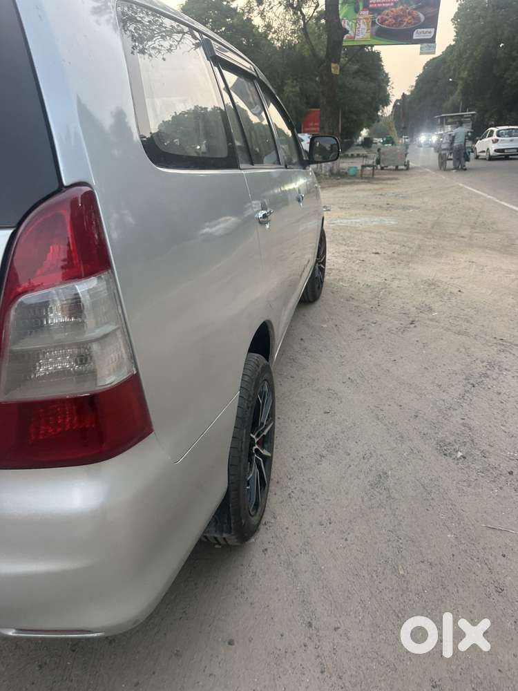 Toyota Innova 2.5 G (diesel) 7 Seater, 2014, Diesel