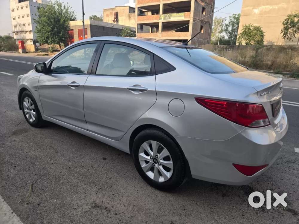 Hyundai Verna Fluidic 1.6 Vtvt Sx, 2016, Petrol