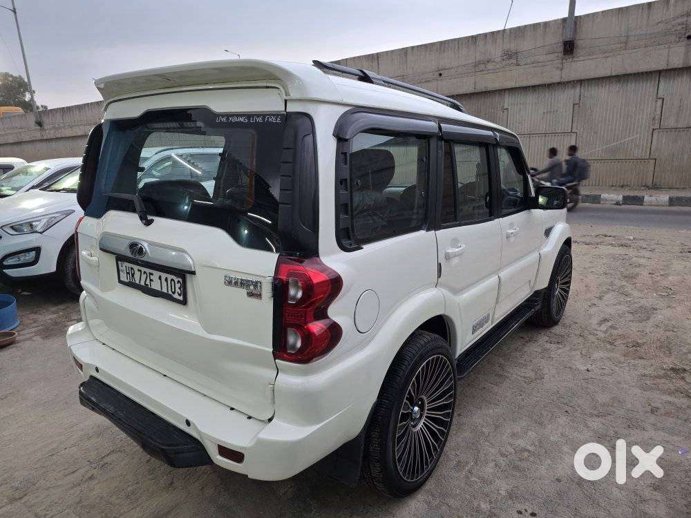 Mahindra Scorpio S11 Mt 7s, 2021, Diesel