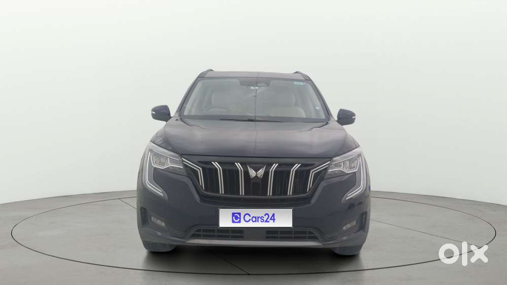 Mahindra Xuv700 2.0 Ax 7 Petrol Mt Str, 2024, Petrol