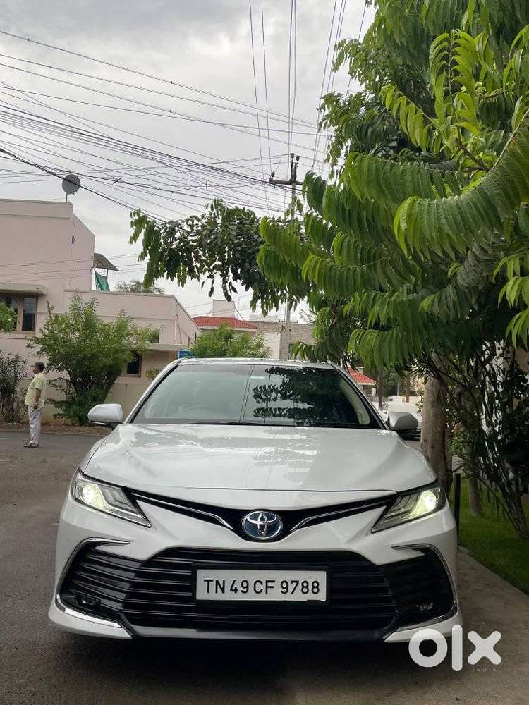 Toyota Camry 2.5 Hybrid, 2022, Petrol