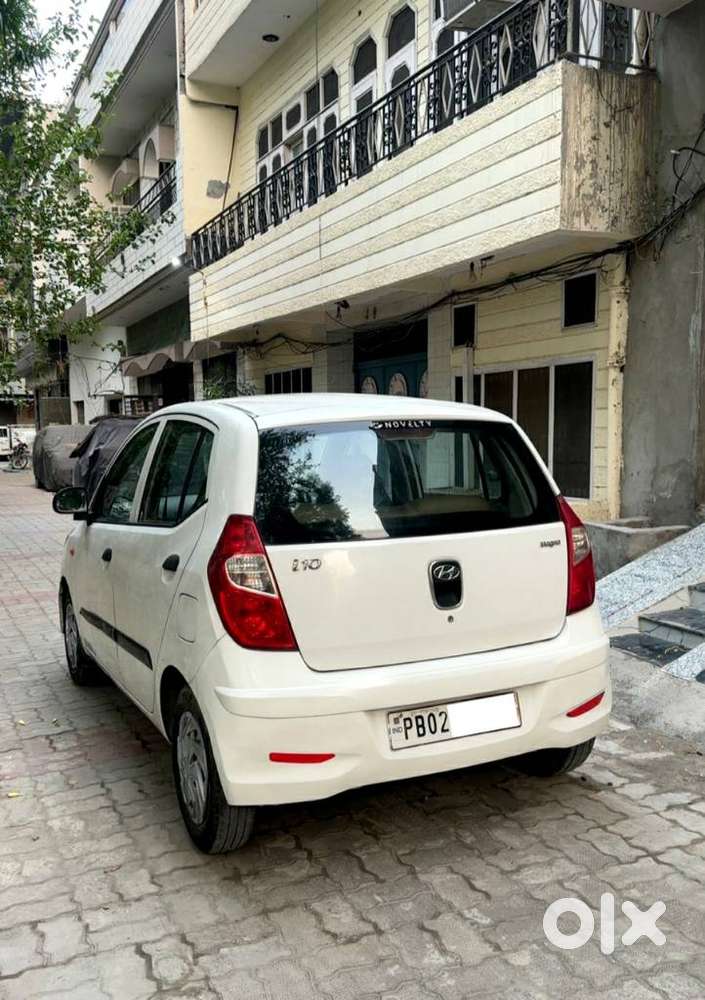 Hyundai I10 Magna O, 2016, Petrol
