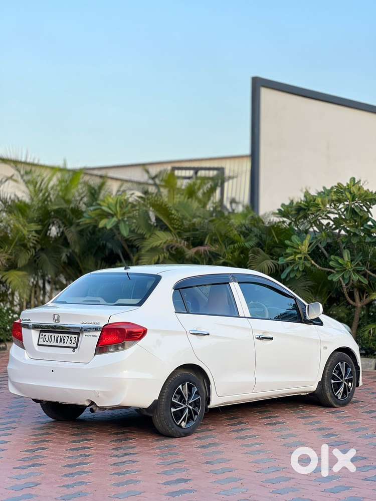 Honda Amaze, 2015, Diesel
