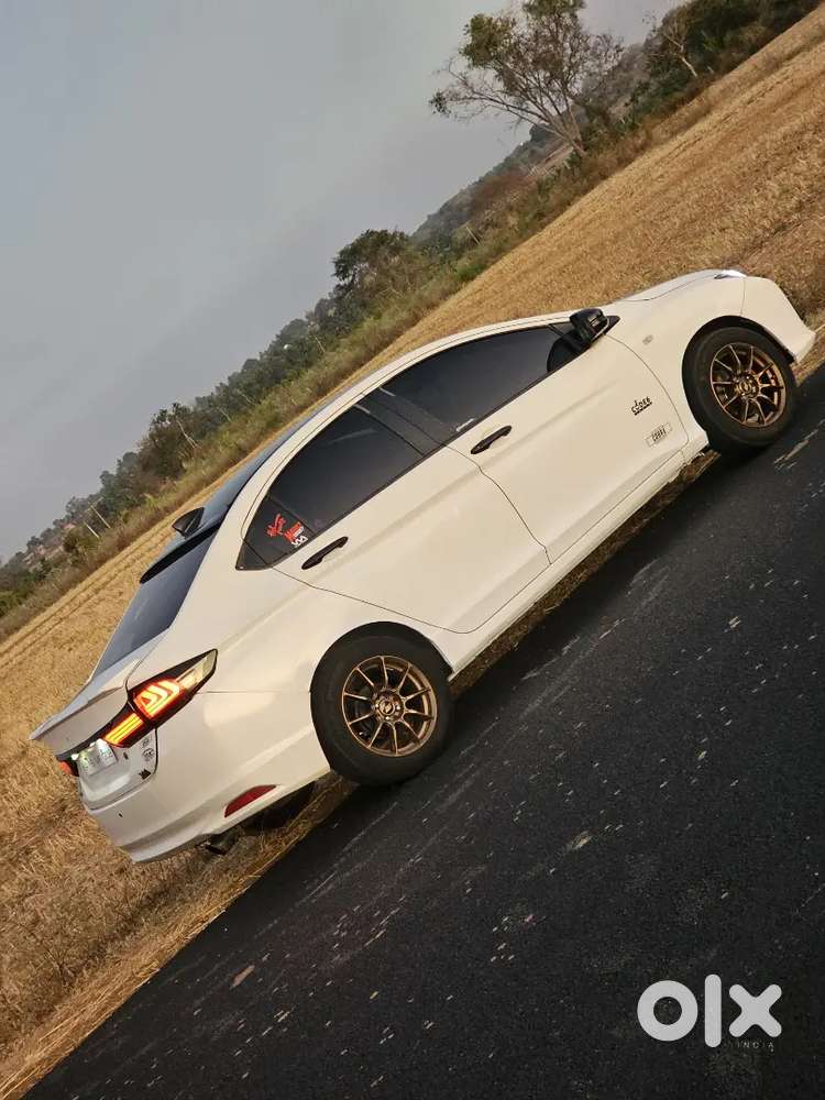 Honda City 2015 Petrol Well Maintained