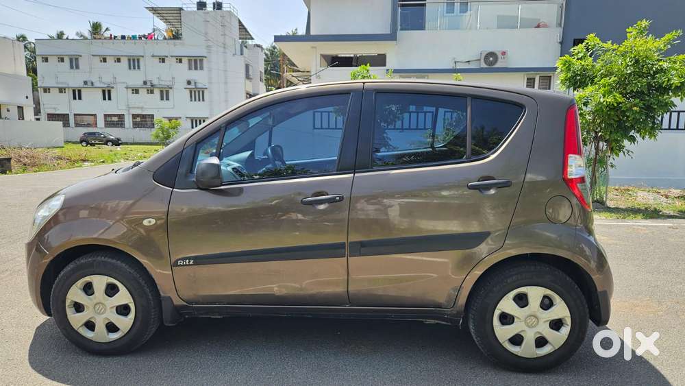 Maruti Suzuki Ritz Vxi, 2009, Petrol