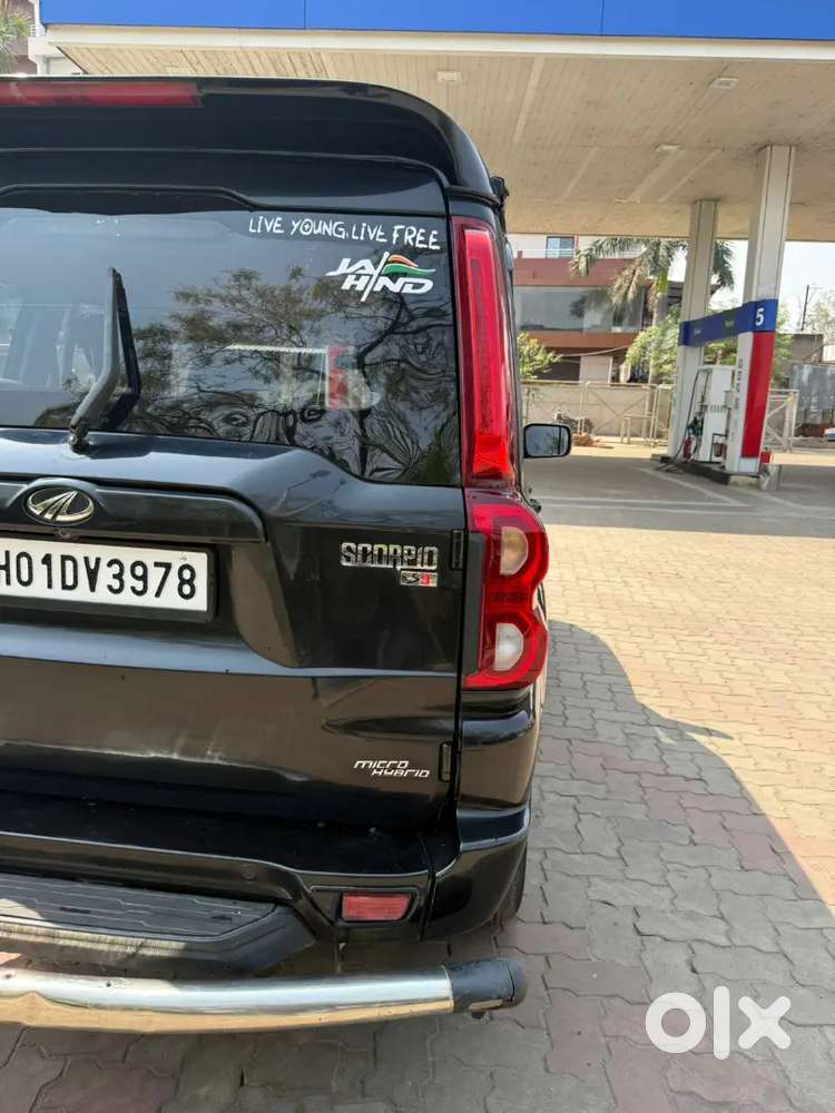 Mahindra Scorpio Classic 2020